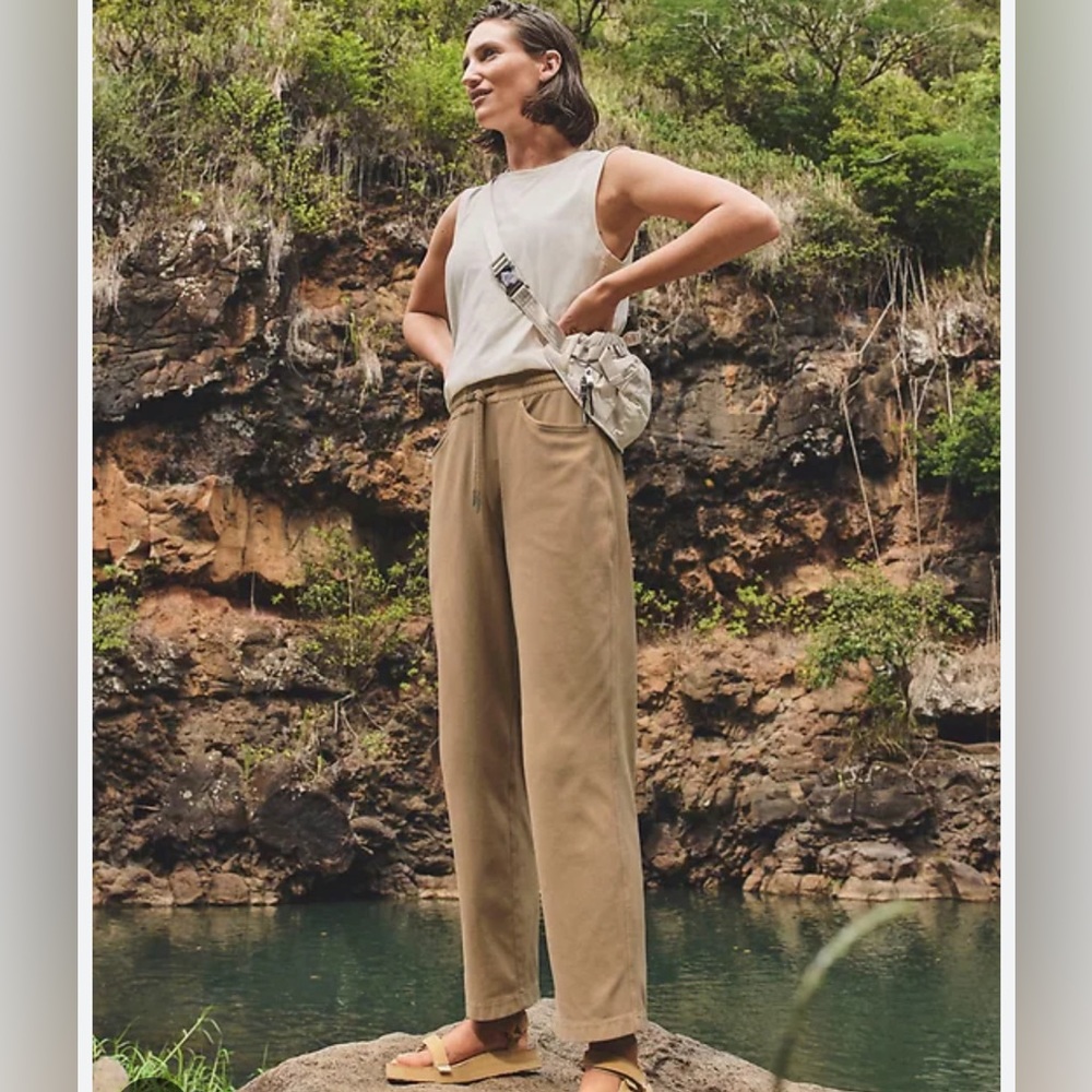 NWT Athleta Farallon Pant in Big Sur Brown Size Small Petite